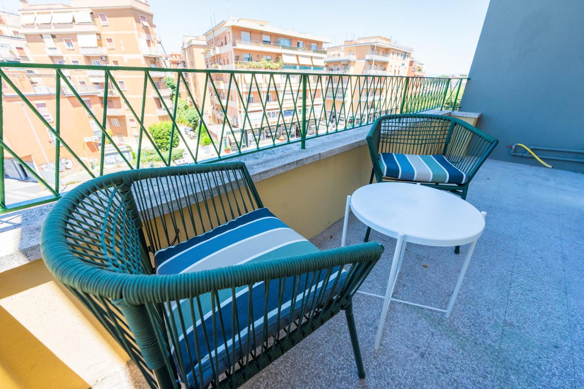 Near Vatican, Irnerio 47 Guest House Rome Exterior photo